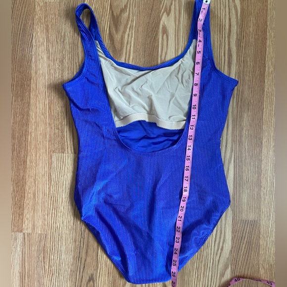 Vintage Cobalt Blue One-Piece Swimsuit (XL) with Striped Ribbed Fabric - Picture 9 of 10